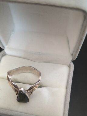 Sterling Silver Ring With Natural Labradorite